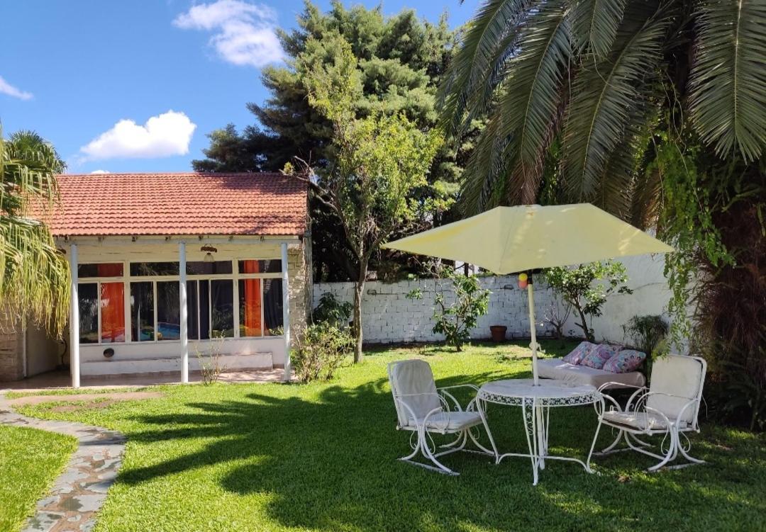 Olivos, Posada Y Habitaciones بوينس آيرس المظهر الخارجي الصورة